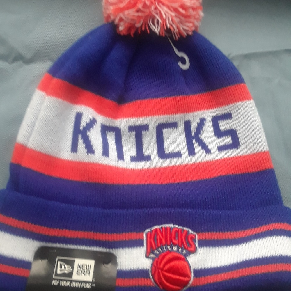 New era beanie hat New York Knicks